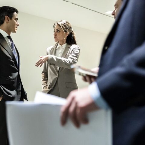 Debat over coalitieplannen, oppositie deelt haar mening