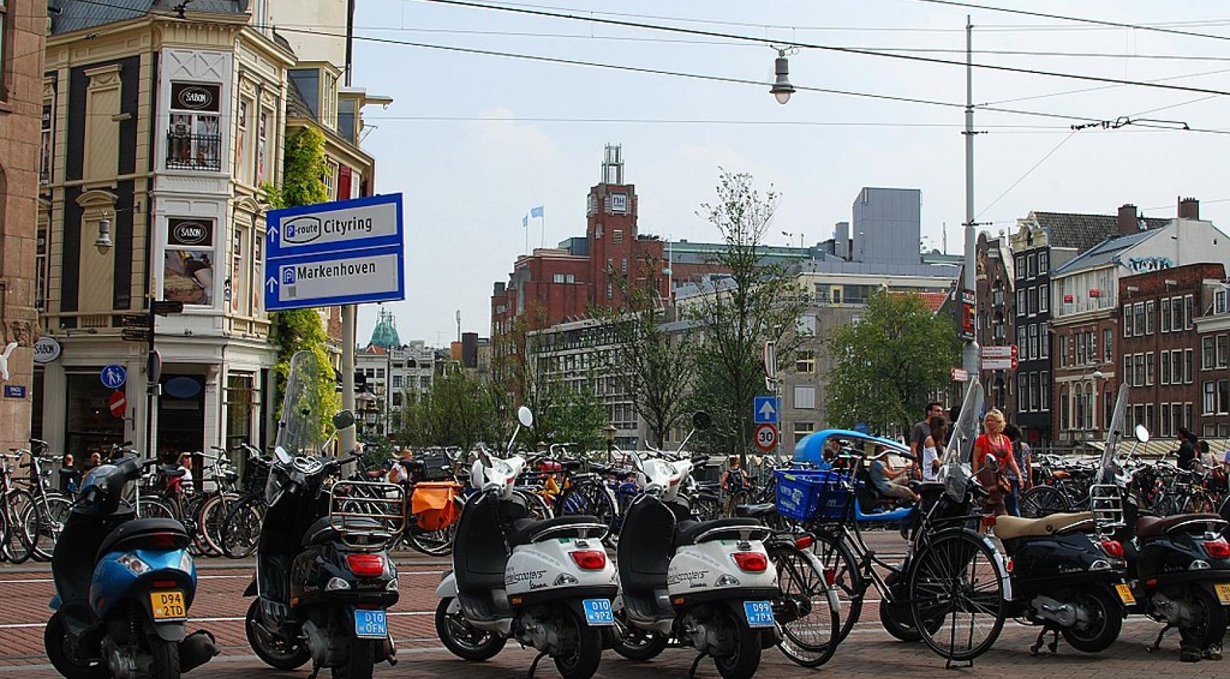 Diefstal van scooters en snorfietsen in Nederland daalt naar laagste niveau in 13 jaar, steden blijven risicogebied