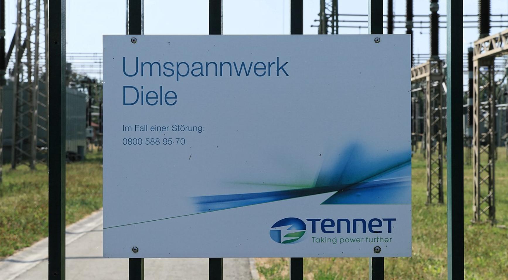 Duitsland koopt 25,1 procent van Duitse tak van Nederlandse netbeheerder TenneT voor €3,3 miljard