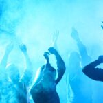 Evacuatie tijdens dans evenement in Rotterdam na melding van irriterende stof