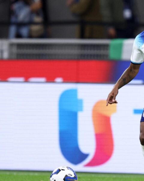 Feyenoord verrast met komst van voormalig Premier League-winnaar Raheem Sterling