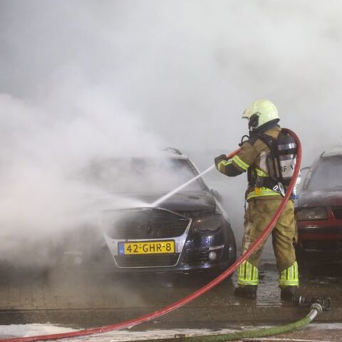 Friese brandweer stopt met gebruik van blusschuim met PFAS voor betere milieubescherming