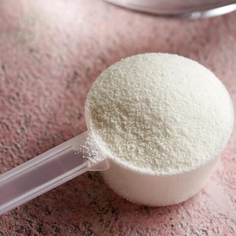 Gezondheidsinspecteurs in Nederland waarschuwen voor levensbedreigende risico's van online peptiden