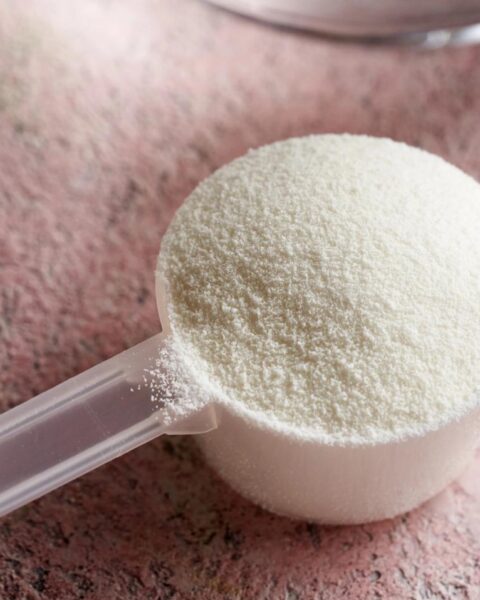 Gezondheidsinspecteurs in Nederland waarschuwen voor levensbedreigende risico's van online peptiden