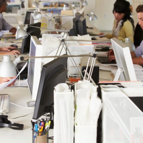 Grote werkgevers behouden kantoorpanden nu hybride werken in balans is gevonden