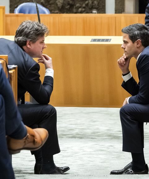 Jetten zoekt naar ministers, coalitieakkoord blijft staan na kritisch debat