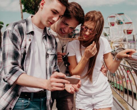 Jongerenraad: nieuw coalitieakkoord legt druk op jongeren zonder oplossingen aan te bieden