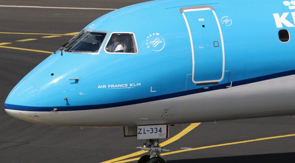 KLM herstart vluchten naar Tel Aviv en Dubai te midden van regionale spanningen