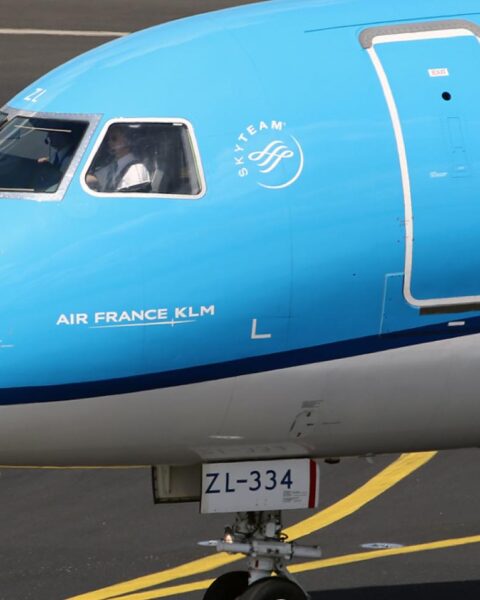 KLM herstart vluchten naar Tel Aviv en Dubai te midden van regionale spanningen