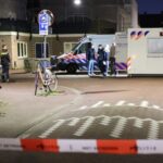 Man (81) dood aangetroffen in Amsterdam-Oost, politie vermoedt misdrijf