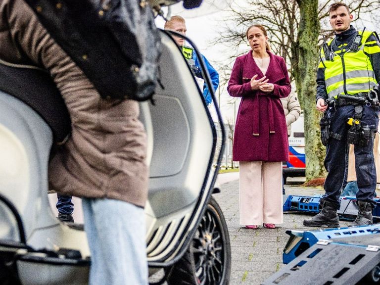 Meer boetes uitgedeeld dan voertuigen gecontroleerd tijdens verkeerscontrole in Rotterdam