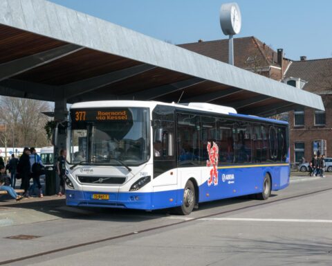 Meer dan de helft van de bushaltes in Nederland niet toegankelijk voor gehandicapten