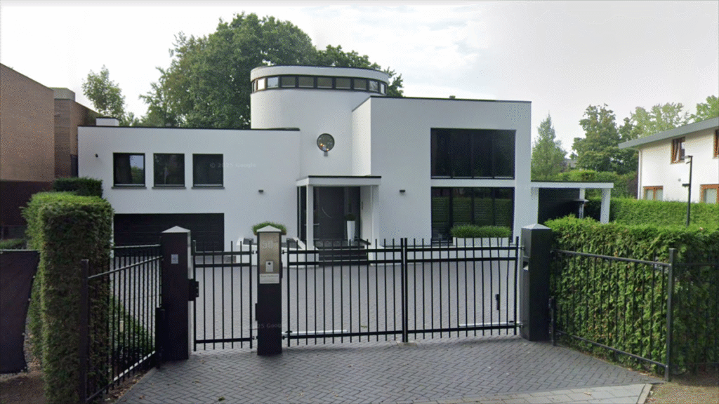 Miljoenenvilla van Roger Lips in Uden verkocht aan Brabantse ondernemer voor € 2,35 mln