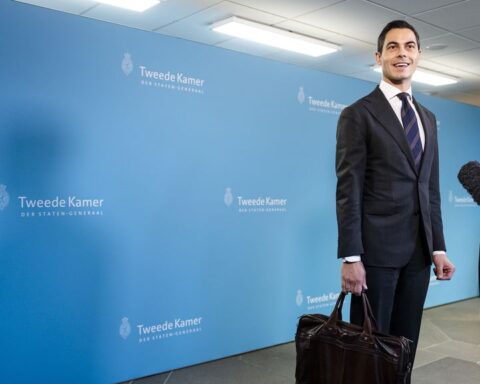 Ministersposten verdeeld: Buitenlandse Zaken naar CDA, Justitie en Defensie naar VVD