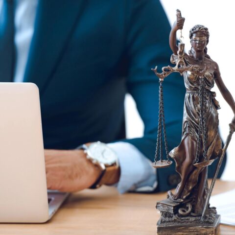 Nederlandse advocaten krijgen waarschuwingen voor het citeren van niet-bestaande zaken met ChatGPT