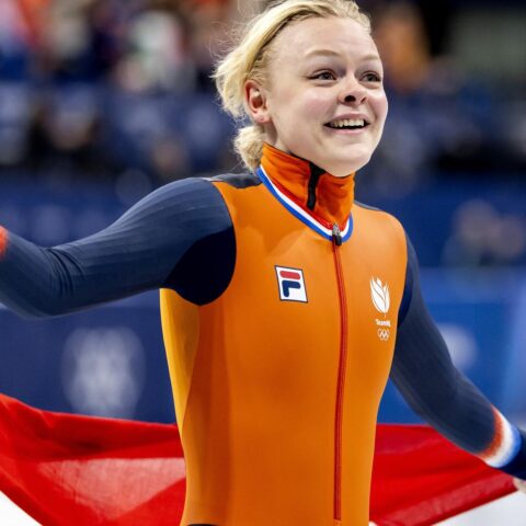 Nederlandse schaatsers vieren twee Olympische gouden medailles in Milaan