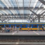 NS roept reizigers op om vooruit te plannen, vertragingen op lijnen Rotterdam en Amsterdam dit weekend