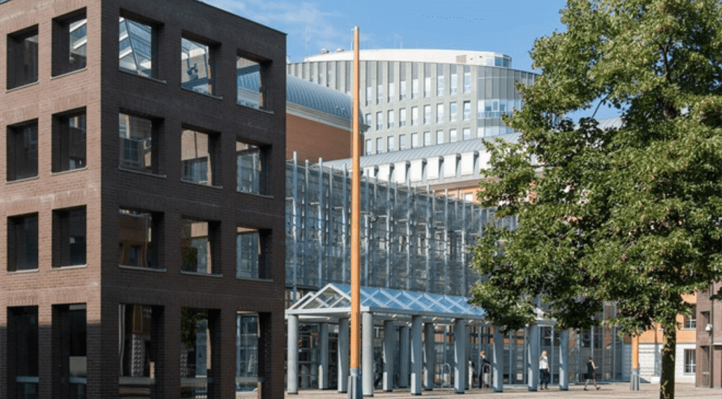 Rechtbank veroordeelt 81-jarige man uit Eindhoven voor moord op vrouw tijdens slaapwandelen