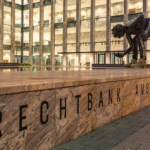 Rechter oordeelt: Stadgenoot moet huurder verhuisvergoeding van € 7.500 betalen ondanks huurschuld