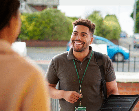 Rotterdam bestrijdt te hoge huren met huis-aan-huisacties en meldpunt voor huurders