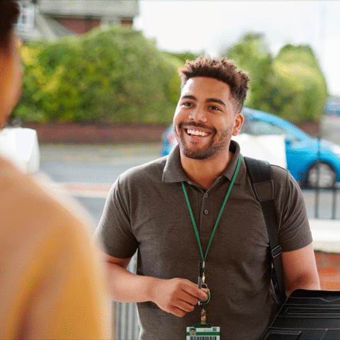 Rotterdam bestrijdt te hoge huren met huis-aan-huisacties en meldpunt voor huurders