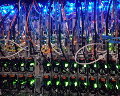 Sophie Hermans en VNO-NCW presenteren acht acties om netcongestie op te lossen