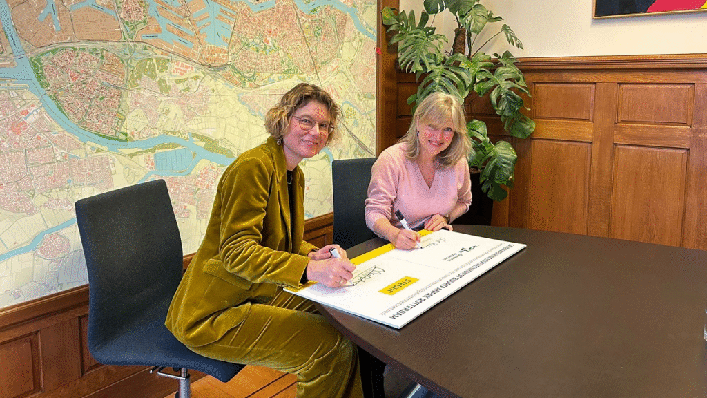 Stedin en gemeente Rotterdam gaan 1.200 extra elektriciteitshuisjes bouwen tot 2050