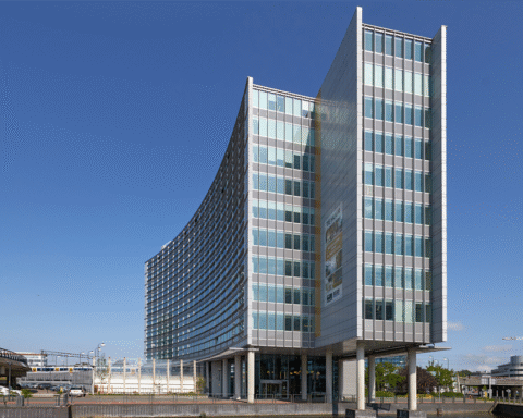 Transavia verhuist naar nieuw kantoorgebouw The Ave in Hoofddorp