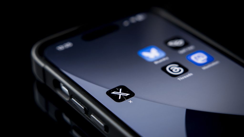 Tweede Kamer nodigt sociale platform X uit voor hernieuwd gesprek na weigering