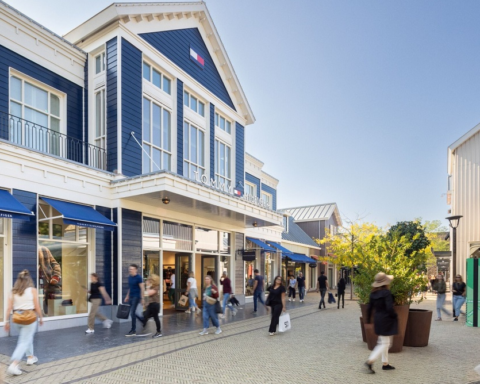 VIA Outlets boekt omzetrecord van € 1,52 miljard met sterke groei en uitbreidingsplannen