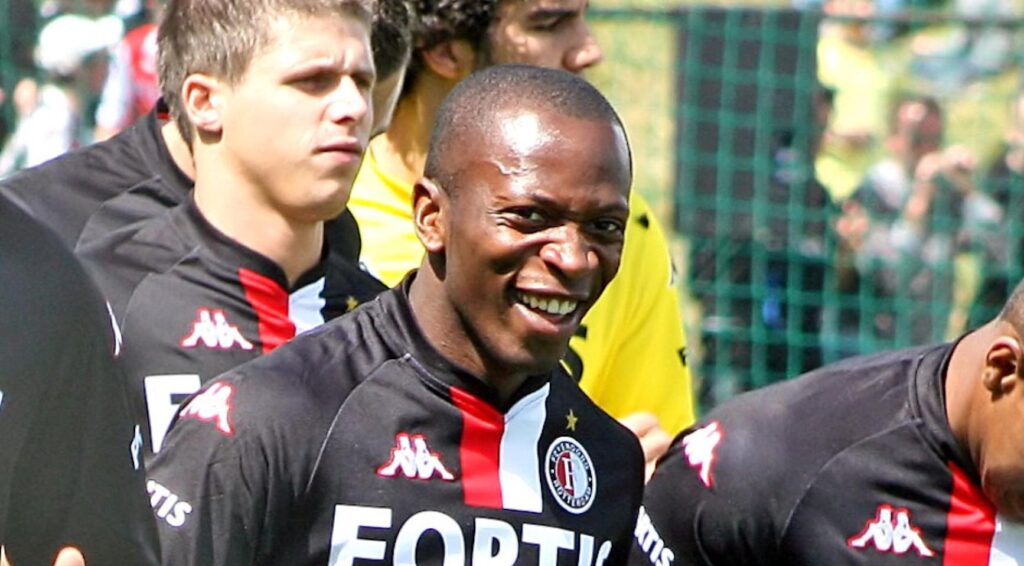 Voormalig Oranje-voetballer Romeo Castelen riskeert drie jaar gevangenisstraf wegens witwassen