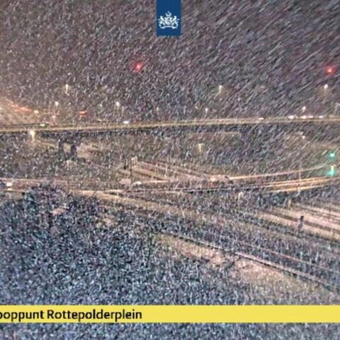 Winterschakeling verwacht vanavond, sneeuw mogelijk in noordelijk Nederland