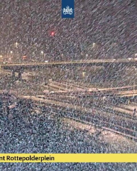 Winterschakeling verwacht vanavond, sneeuw mogelijk in noordelijk Nederland