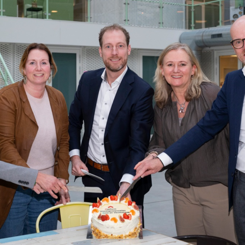 Woningcorporaties Gooi en Vechtstreek verlengen samenwerking voor vijf jaar