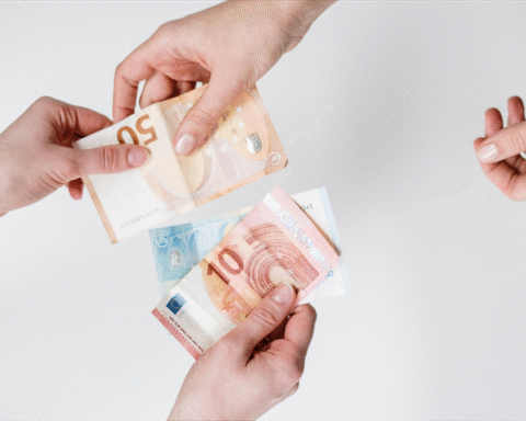 Woningmarkt: gemiddelde biedingen dalen in vierde kwartaal, eerste daling in 2,5 jaar