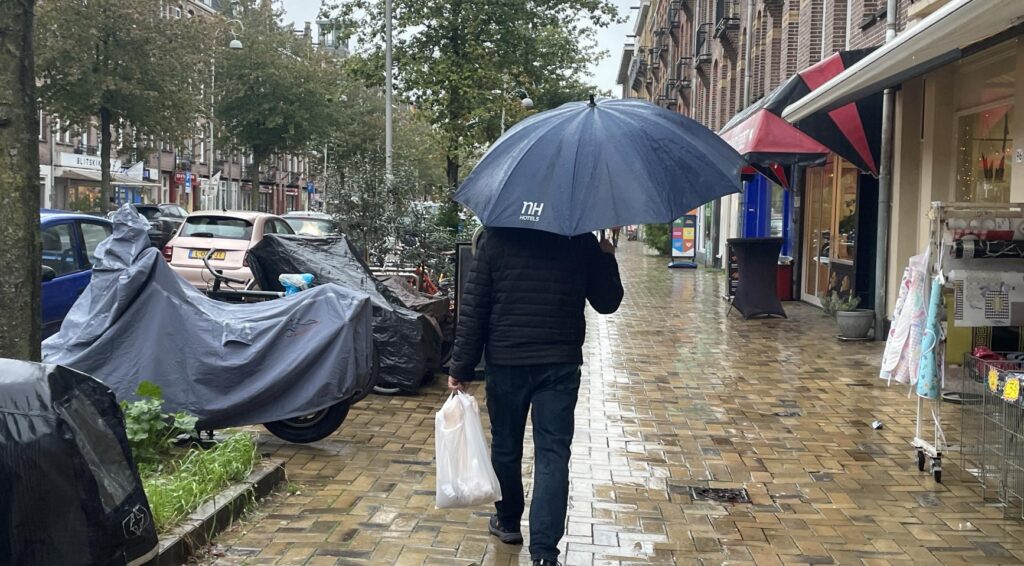 Zuid Nederland getroffen door regen op zaterdag, mild weer in aantocht