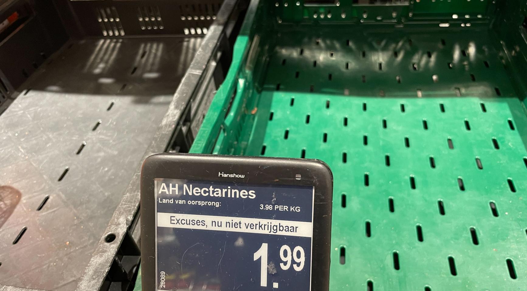 Zware regenval in Spanje en Marokko leidt tot lege schappen met verse producten in Nederlandse supermarkten