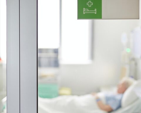 10.341 euthanasiedoden vorig jaar, stijging van 3,8%; vijfde minder aanvragen vanwege mentale gezondheidsproblemen