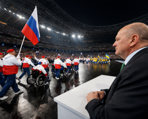 IPC-president beschuldigt Oekraïne van politisering terwijl Russische oorlogsdeelnemers Paralympische Spelen betreden