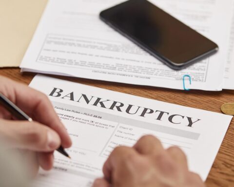 Aantal faillissementen in Nederland daalt met 15% in februari, industrie het hardst getroffen