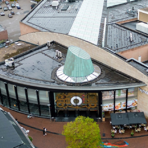 Apeldoorns winkelcentrum wordt getransformeerd naar stadswijk met park en woningen