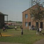 Asielzoekers screeningdienst beëindigt na meer dan een jaar, 40 miljoen euro verspild