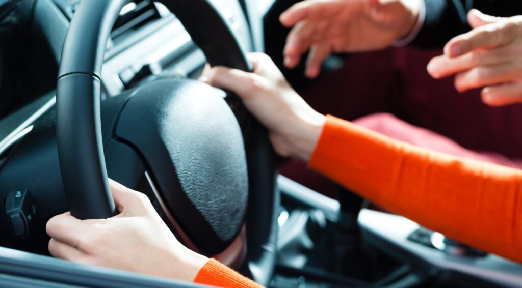 Automatische rijexamens stijgen in Nederland door opkomst van elektrische voertuigen