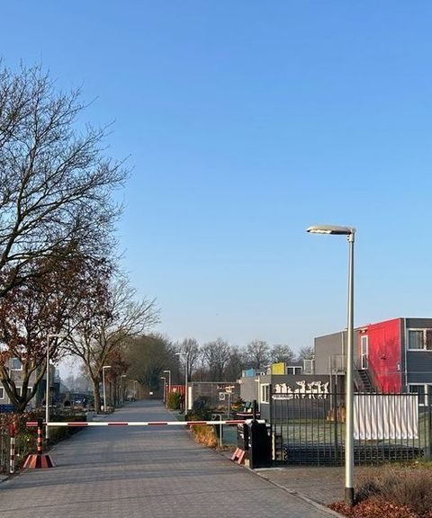 Azc Hardenberg blijft open, COA krijgt vanaf woensdag dwangsom van 55.000 euro per dag