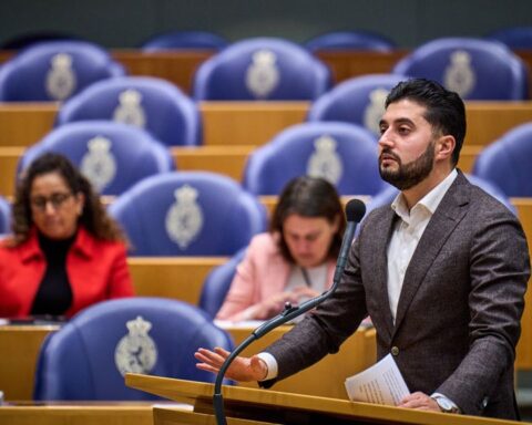 Denk probeert opnieuw discriminatie bij sollicitaties wettelijk te verbieden