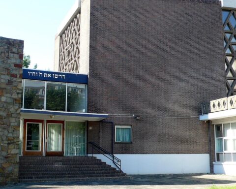 Drie mannen gearresteerd voor explosie bij synagoge in Rotterdam en Heemstede-plannen