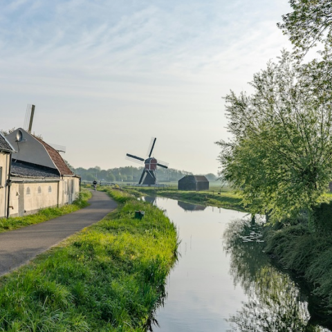 EIB: kostenoptimalisatie woningbouw bij nieuwbouwprojecten aan de rand van steden onderzocht