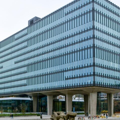 Eindhoven планирует построить 5,400 новых студенческих квартир для решения проблемы жилищного дефицита