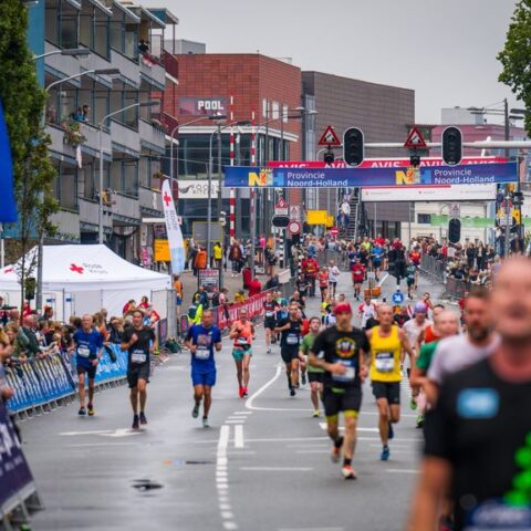 Experts: meer koelmethoden bij hardloopevenementen kunnen levens redden tijdens hitteberoertes