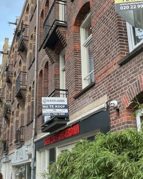 Gemiddeld inkomensnéemster mist meer dan €100.000 om een huis te kopen, volgens CPB